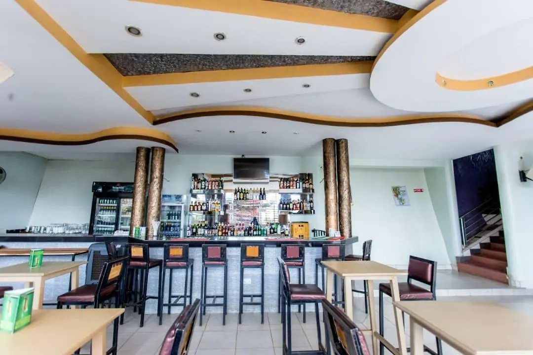 Campsite Monalisa De Boss Lounge Hotel Kampala Uganda